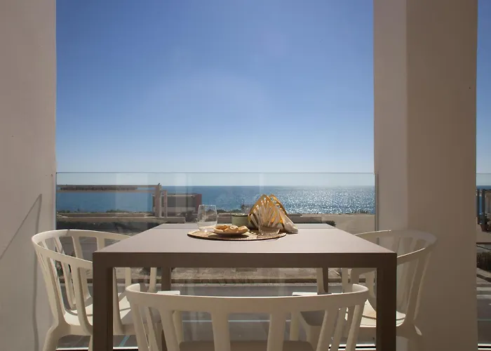 Casa Lungomare - The Fab شقة